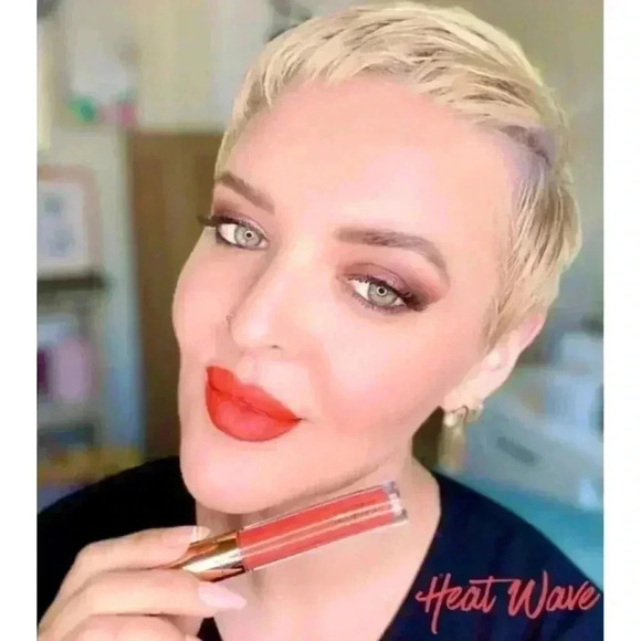 FARMASI VFX Elite Matte Liquid Lipstick 08 Heat Wave Long Lasting NEW In Box - Picture 5 of 5